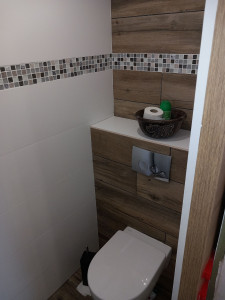 Photo de galerie - Pose WC suspendu Geberit.  