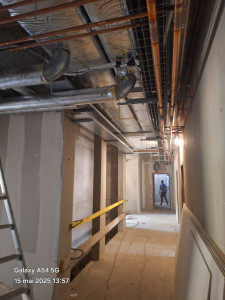 Photo de galerie - Travaux de pose chemin de câble maison de retaite