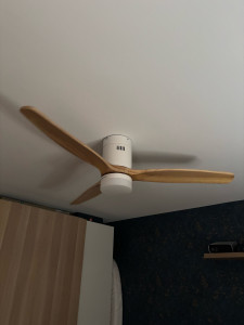 Photo de galerie - Installation d’un ventilateur de plafond 