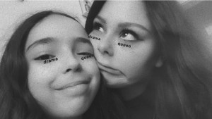 Photo de galerie - Je garde depuis très longtemps et cela et une passion ! L’univers de l’enfance m’a toujours attiré. J’ai commencé par un stage en maternelle, crèche et primaire. Par la suite des contrats et des aides pour des particuliers.