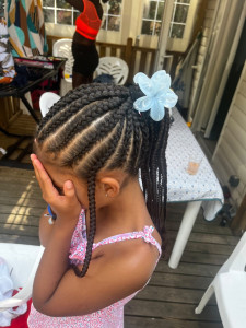 Photo de galerie - Nattes collées 