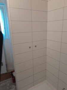 Photo de galerie - Faience d'une douche client super contente 