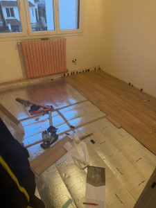 Photo de galerie - Pose parquet stratifié 