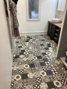 Photo de galerie - Pose de salle de bain hors plomberie 
