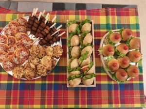 Photo de galerie - Plateaux apéritif pour apéro dinatoire 