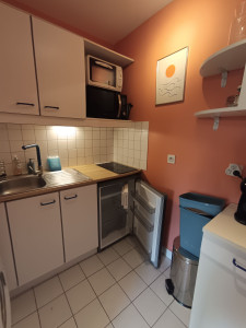 Photo de galerie - Rénovation complète cuisine AirBnB, plomberie, électricité et peintures.