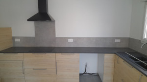 Photo de galerie - Montage, pose et fixation de la cuisine, hote et sa crédance