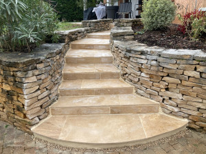 Photo de galerie - Pose de travertin sur des marché fabriquer 