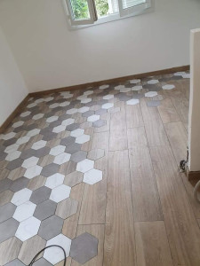 Photo de galerie - Pose carrelage sur mesure 