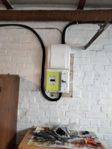 Photo de galerie - Alimentation pour une pompe à chaleur de 12kw  