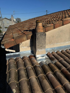 Photo de galerie - Bavette en zinc et entourage de cheminée