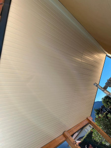 Photo de galerie - Pose de lambris PVC en sous face  