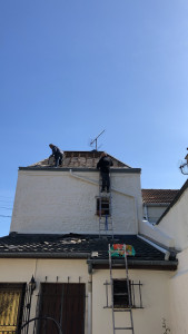 Photo de galerie - Travaux de rénovation de toiture en ardoise