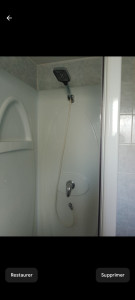 Photo de galerie - Pose d'une cabine de douche