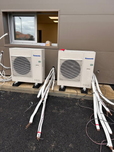 Photo de galerie - Pose climatisation multi split Panasonic dans un cabinet dentaire 