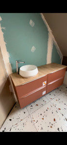 Photo de galerie - Pose meuble vasque suspendu 