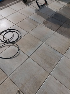 Photo de galerie - Nettoyage terrasse après 