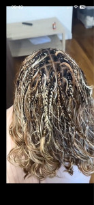 Photo de galerie - French curl braids 