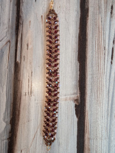 Photo de galerie - Fabrication des bijoux, boucles d'oreilles, colliers, bracelets, et des bijoux de soirée,etc...