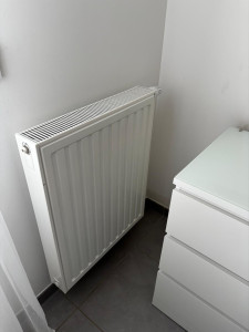 Photo de galerie - Radiateur de chambre déplacer