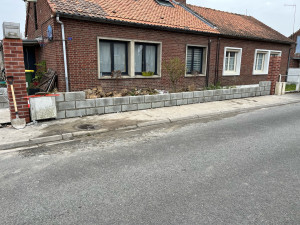 Photo de galerie - Réalisation d’un mur en parpaing 