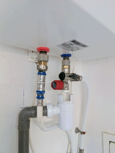 Photo de galerie - Remplacement du groupe de sécurité d’un chauffe-eau électrique