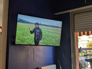 Photo de galerie - Pose d'un support TV Mural 