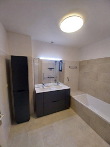Photo de galerie - Rénovation salle de bain (APRÈS)