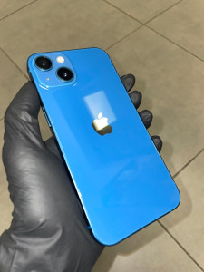 Photo de galerie - Réparation d’un iPhone 13