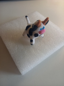 Photo de galerie - Petite vache en feutrage 