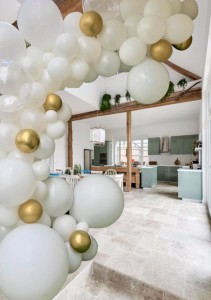 Photo de galerie - Demi-arche de ballons latex organique