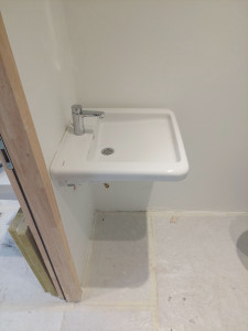 Photo de galerie - Montage et installation. d'un lavabot