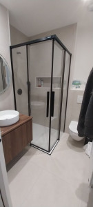 Photo de galerie - Pose kit sanitaire et douche