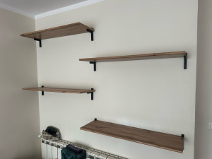 Photo de galerie - Pose d’étagère…