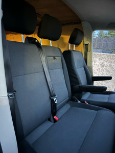 Photo de galerie - Nettoyage et détachage des sieges transporter WW