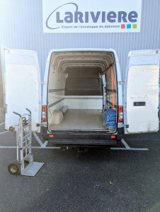 Photo de galerie - Mercedes sprinter 12m3 avec diable, sangle, couverture de protection 