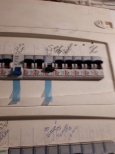 Photo de galerie - Bricolage et multi services