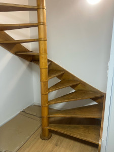 Photo de galerie - Nettoyage des escaliers
