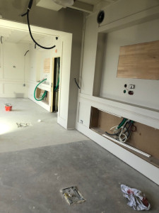 Photo de galerie - Nous avion peint un mur en blanc 