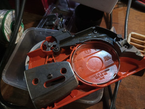 Photo de galerie - Entretient tronçonneuse Husqvarna