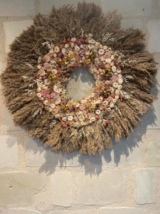 Photo de galerie - Couronne pampa, fleur naturelle, séchée