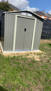 Photo de galerie - Pose de cabanon de jardin 