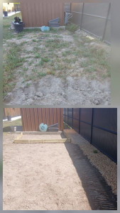 Photo de galerie - Aménagement d'un potager délimité par des barrières
installation de gravier le long de la clôture et plantation de lavande