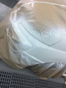 Photo de galerie - Je réalise la peinture de véhicules avec un rendu propre et soigné. Cette photo montre un exemple de peinture réalisée. N’hésitez pas à me contacter pour un devis ou pour discuter de votre projet.