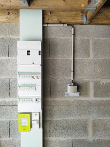 Photo de galerie - Installation d'une prise renforcée pour Véhicule électrique Green Up