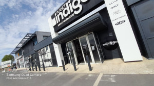 Photo de galerie - J'ai réalisé la peinture de la façade et l'intérieur de planet indigo du centre commercial balaruc-le-vieux.