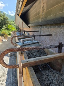 Photo de galerie - Réalisation de coffrage et  coulage de béton.