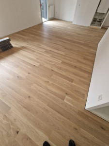 Photo de galerie - Parquet contre collet 