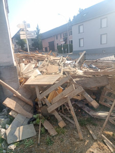 Photo de galerie - Bricolage et multi services