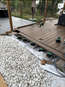 Photo de galerie - Pose de terrasse Composite .